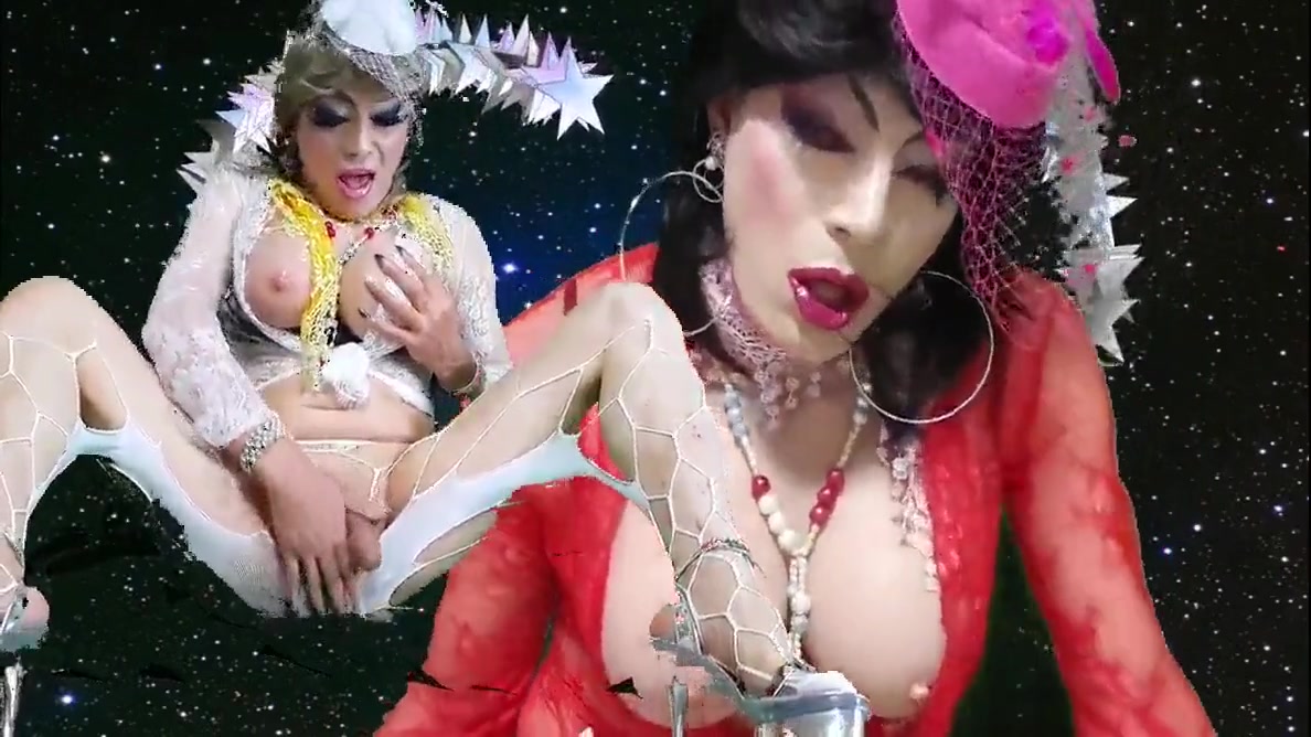 Shemale Pornstar Niclo 22