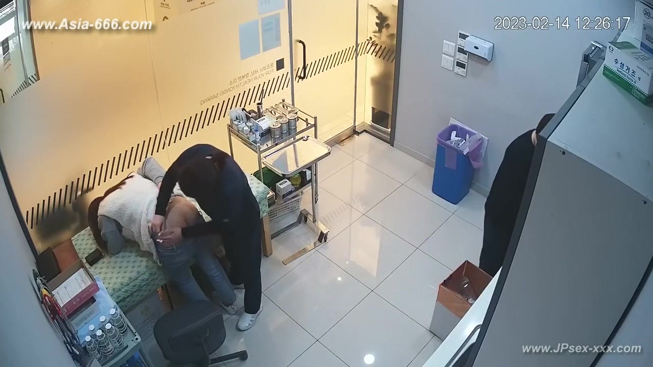 Peeping Hospital patient.28