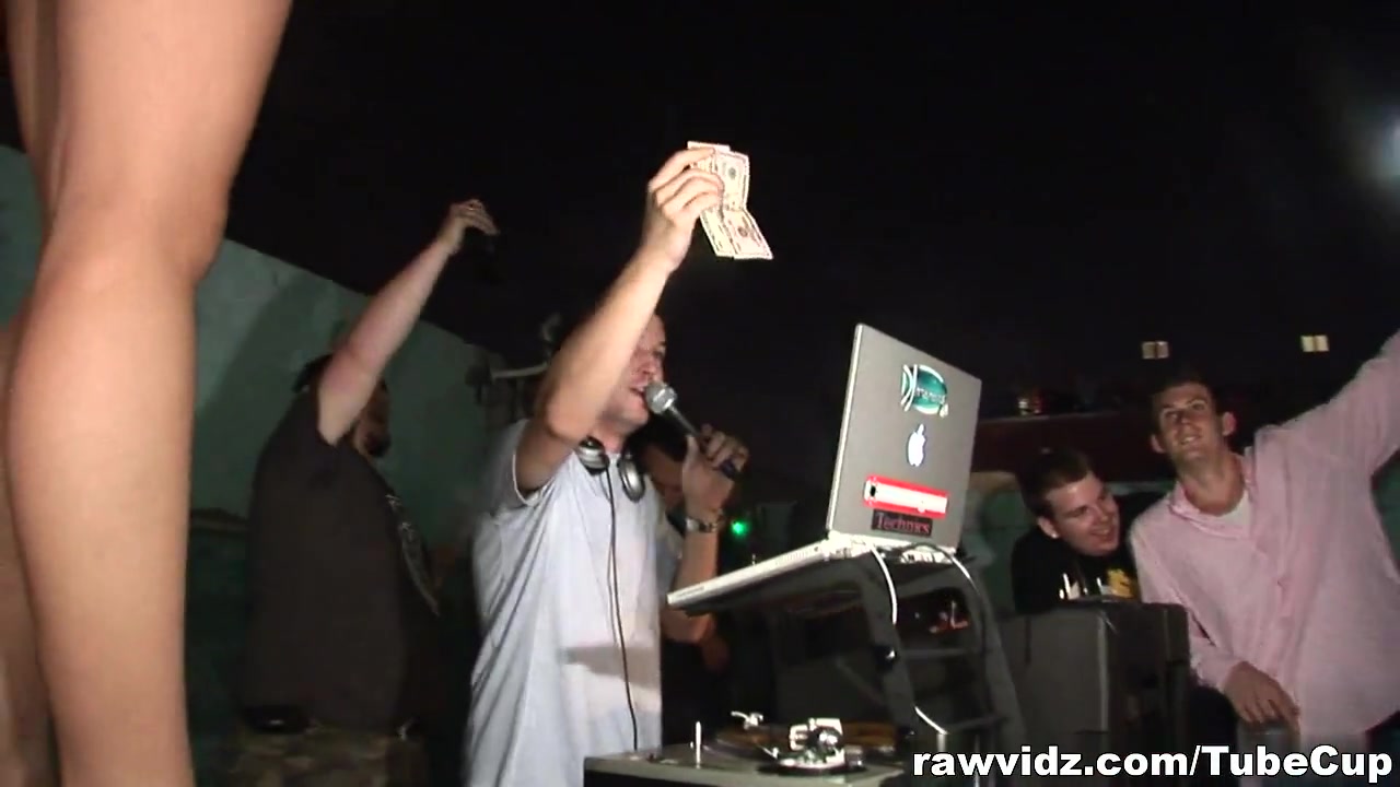 RawVidz Video: Hot Frisky Girls Show Off