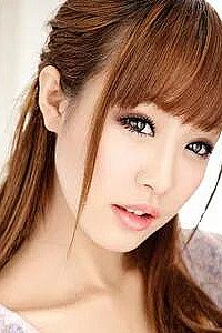 Rin Momoka