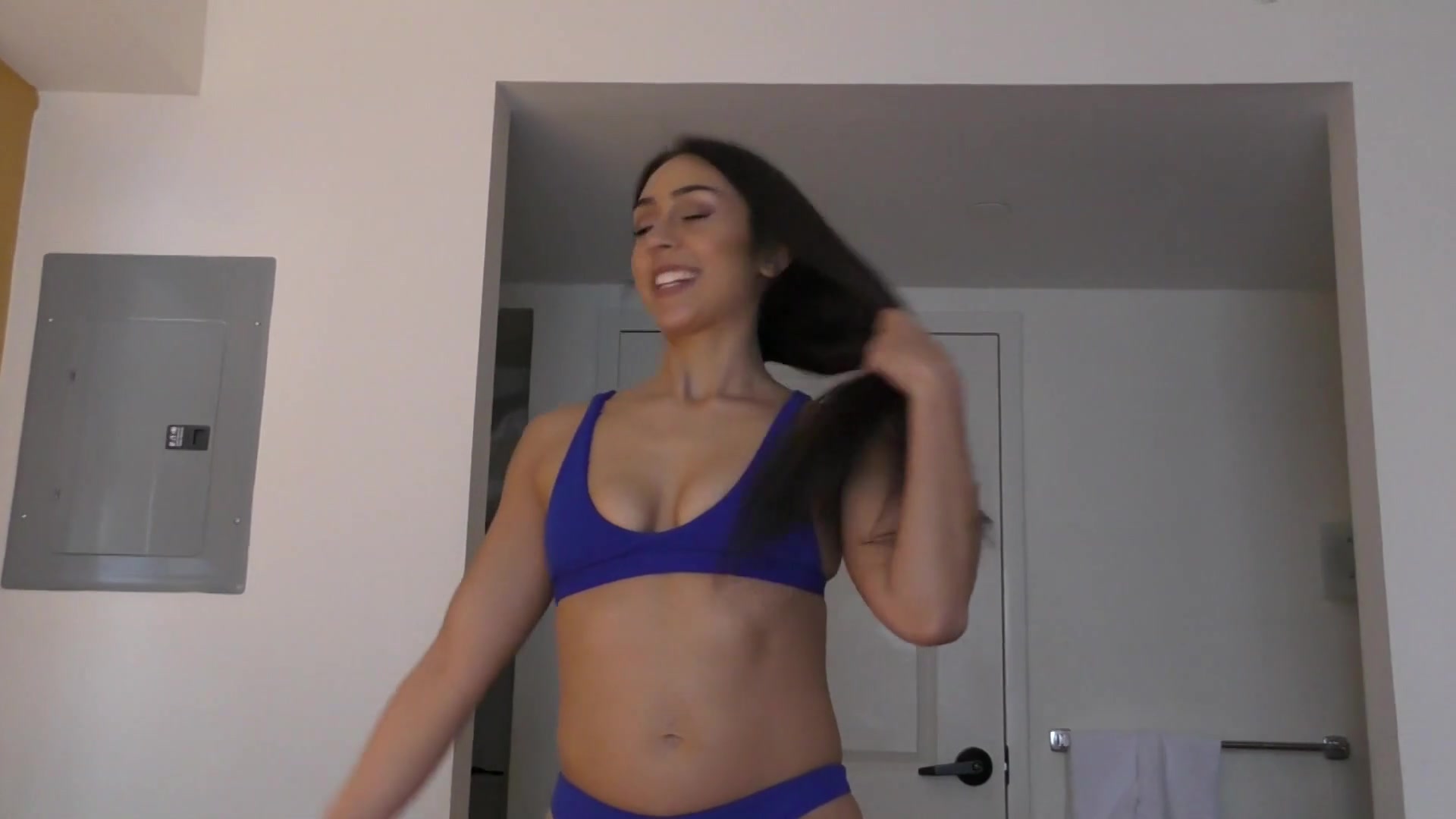 Lilly Hall Fucks Cullen At The Cutie Pad - Cullen's Adventures