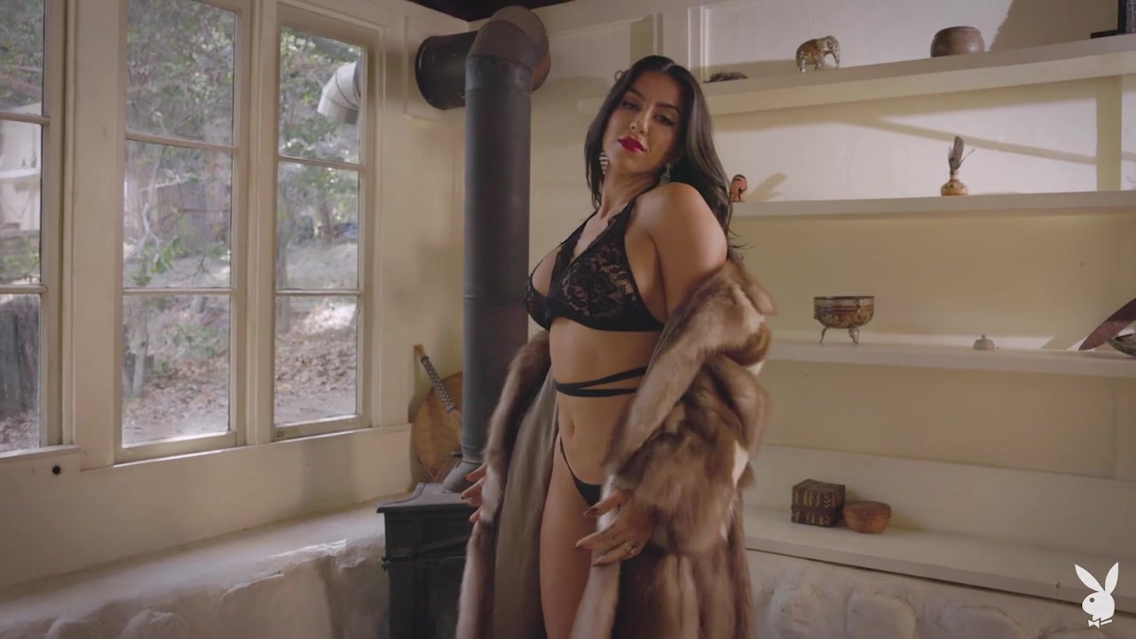 Lena The Plug in Warm Wishes - PlayboyPlus