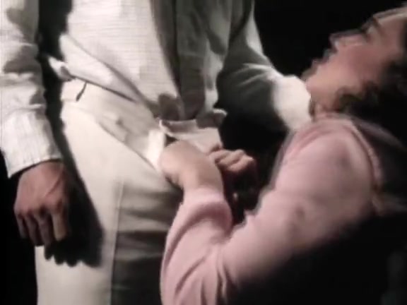 Juliet Anderson, Lisa De Leeuw, Little Oral Annie in classic porn scene