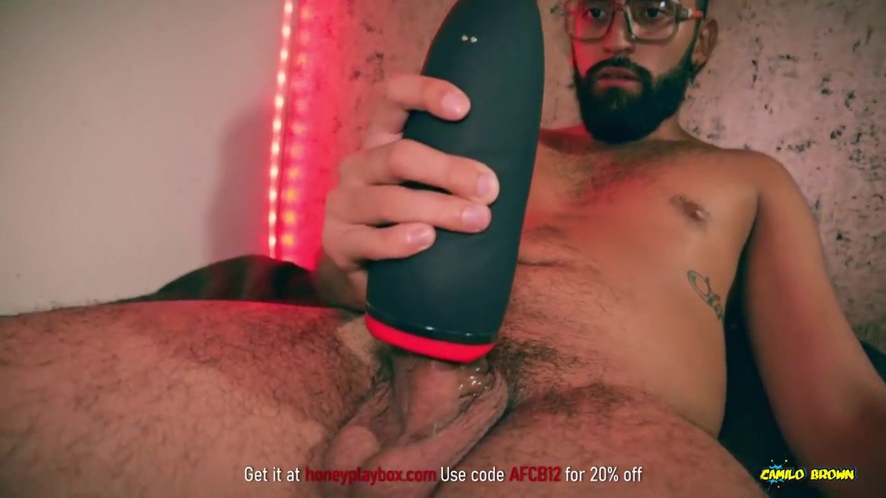 Camilo Brown In Big Cock Latino Testing Honeyplaybox Dayo Vibrating, Heating And Clamping Masturbator