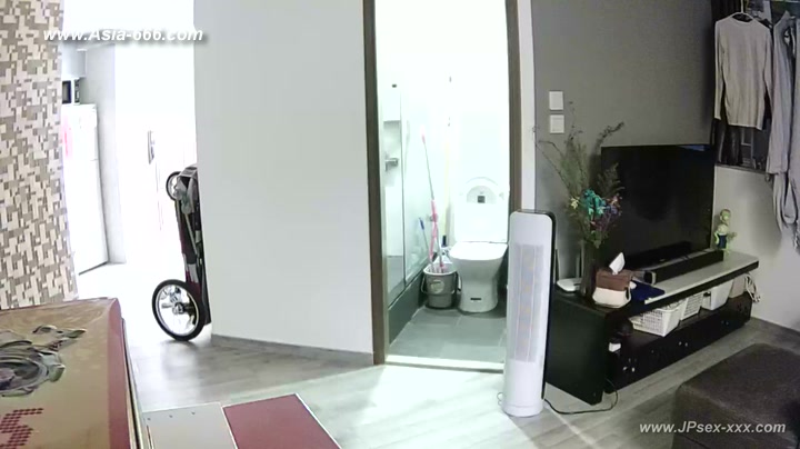 Hackers use the camera to remote monitoring of a lover's home life.75