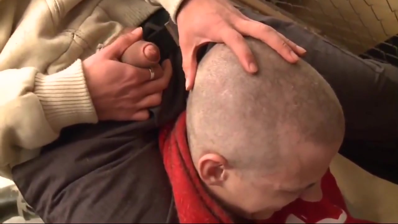 Rough Skater Twinks Into Boyffist In The Basement