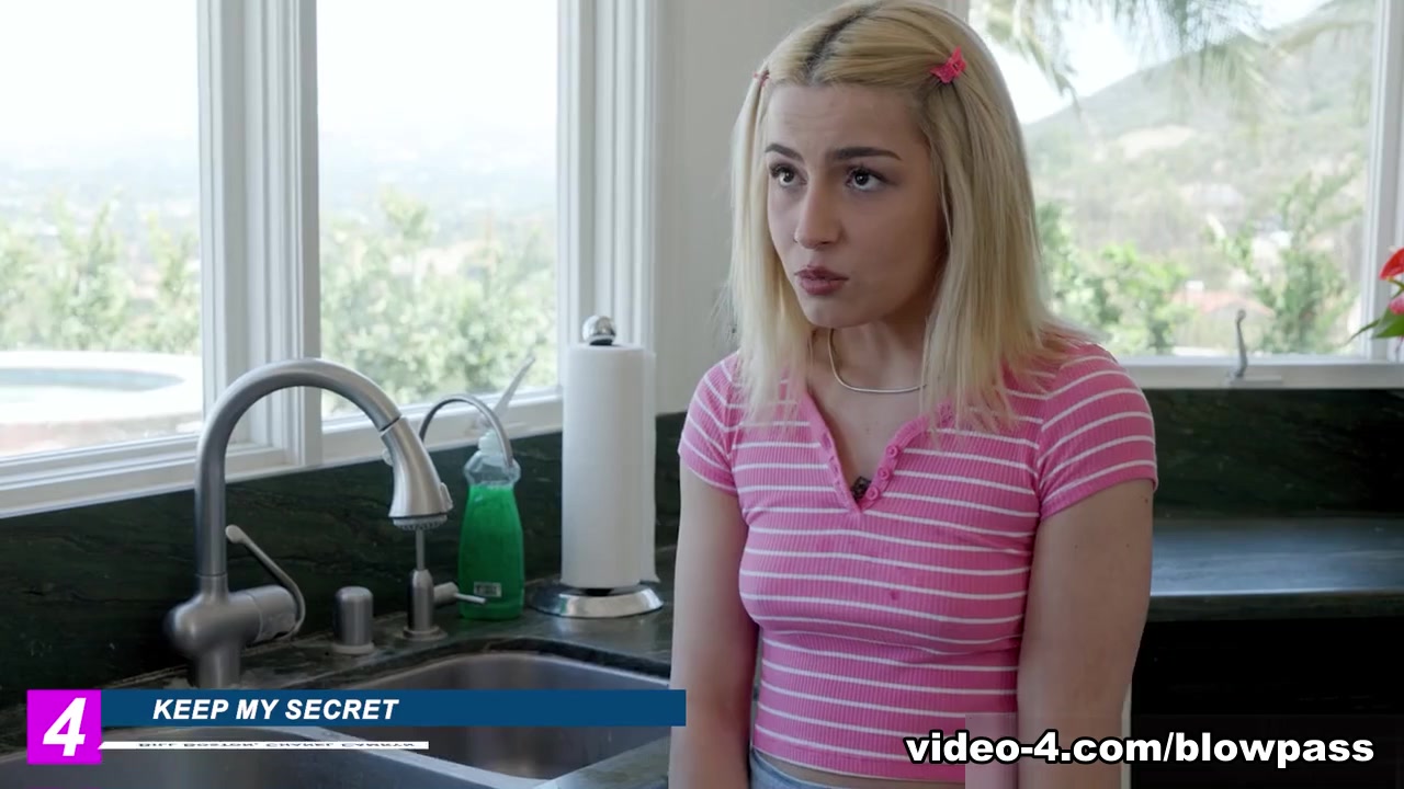 Top 10 Tiny Tits