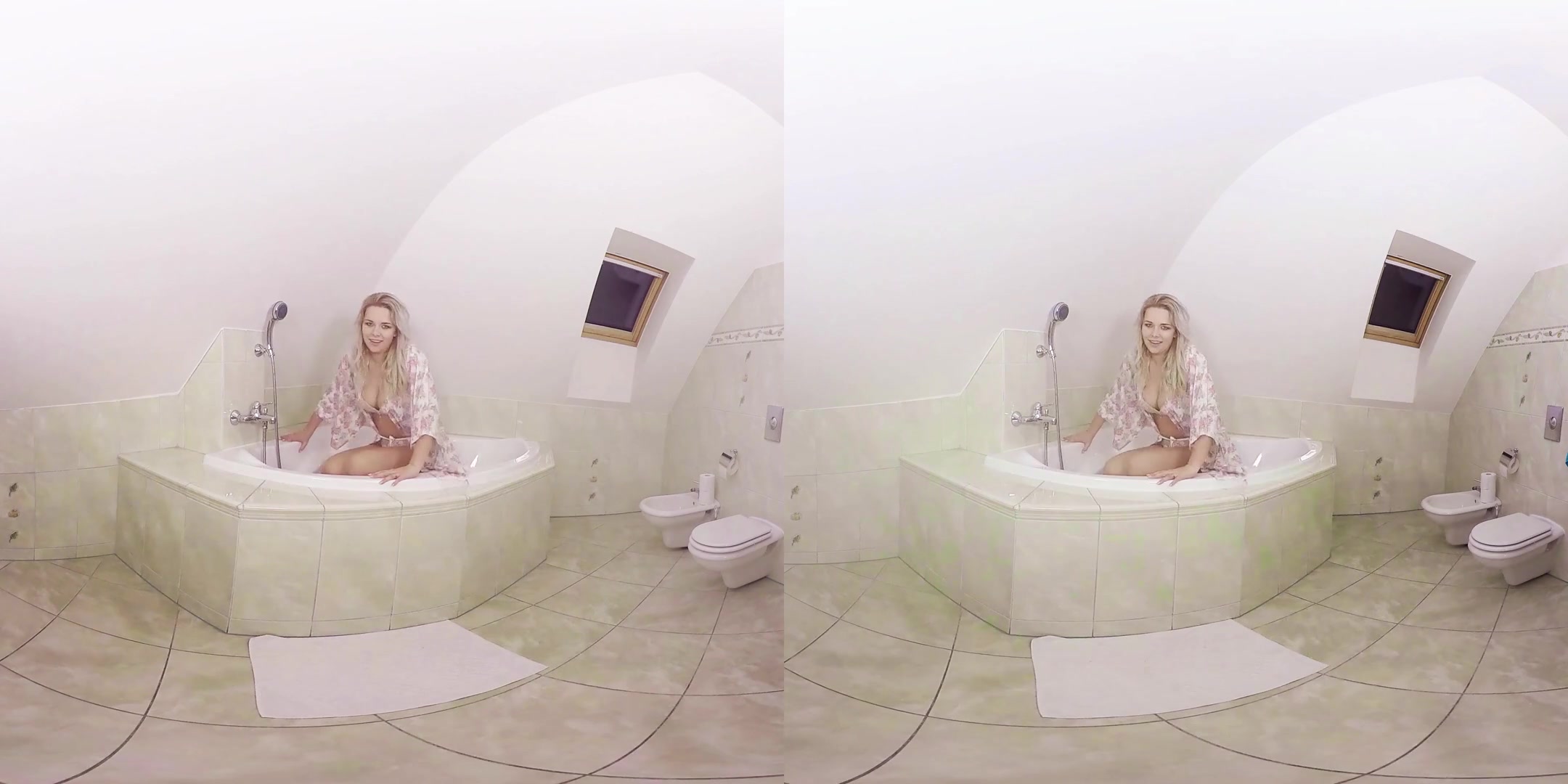 Nikky Dream in Nikky Dream Plays in the Tub - BravoModelsMedia