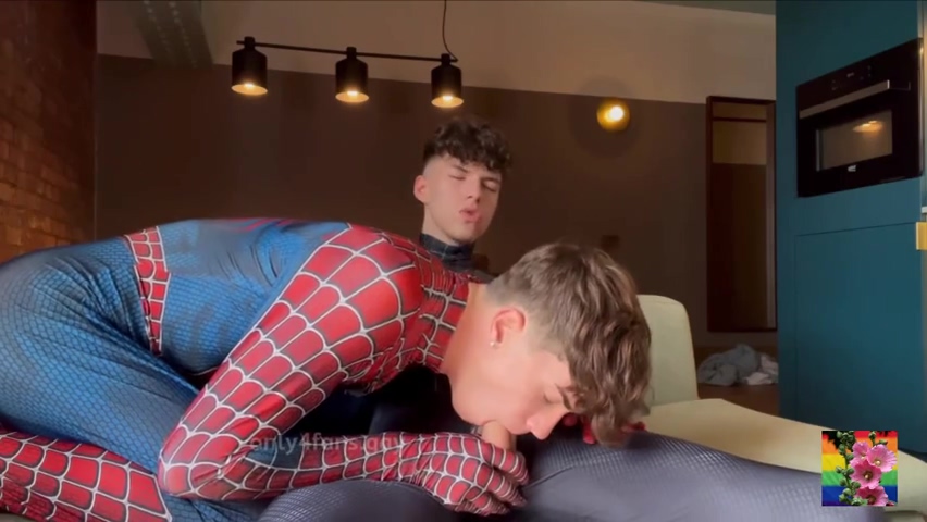 Spider Man In hbw Fucked Raw