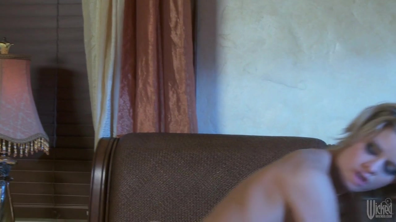 Jessa Rhodes In The Prenup, Scene 1