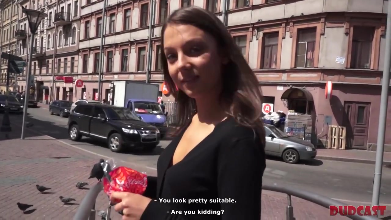 Cute teen 18+ Doesnt Expect The Agent Fill Pussy With Sperm