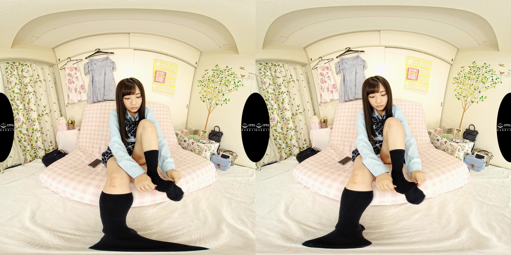 Naive Upskirt VR - Asian Upskirt