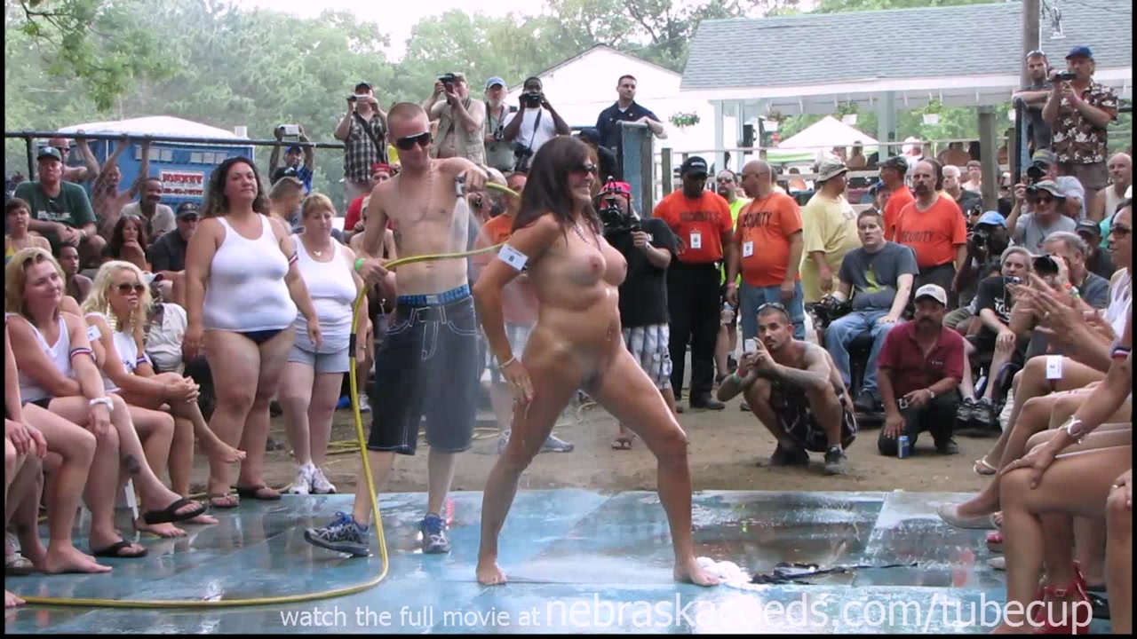 amateur nude contest at this years nudes a poppin festival