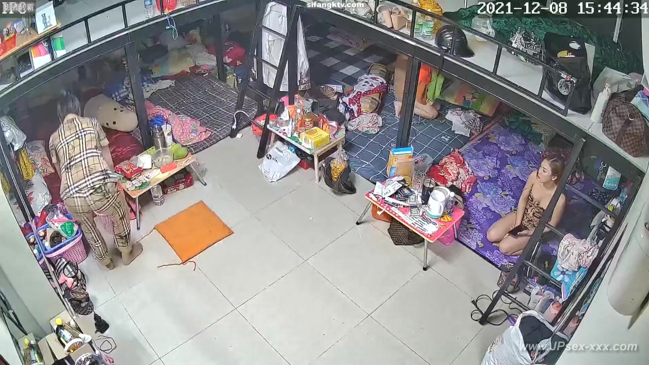 chinese girls dormitory.4