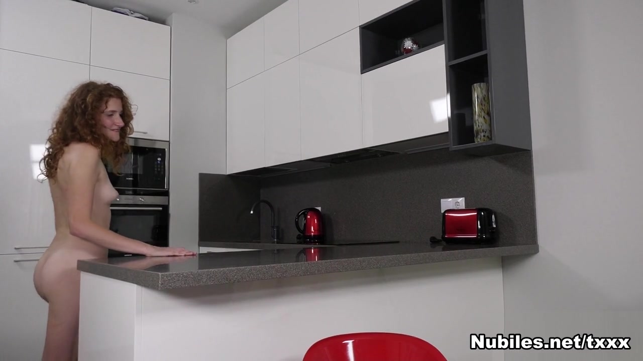 Watch Me Play - Foxy Lee - Nubiles