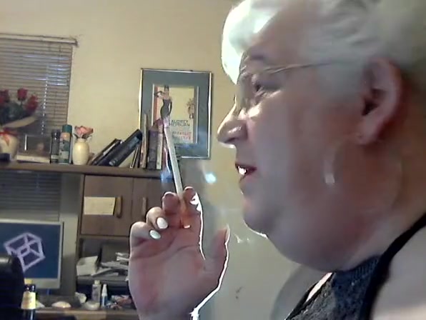 Smoking Super Long Saratoga
