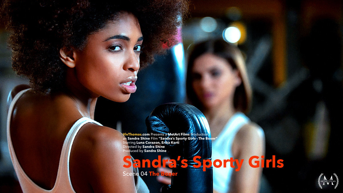 Sandra's Sporty Girls 4 - The Boxer - Erika Korti & Luna Corazon - VivThomas