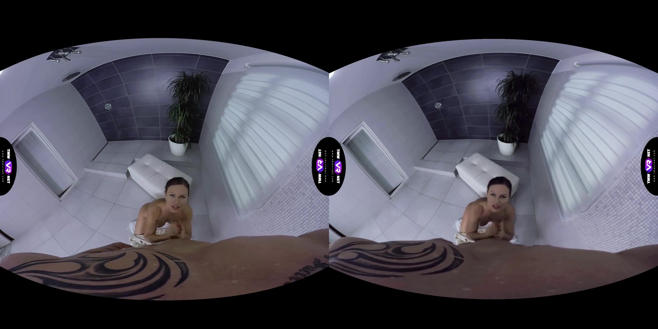 Tina Kay in Sex Show In Bathroom - TmwVRNet