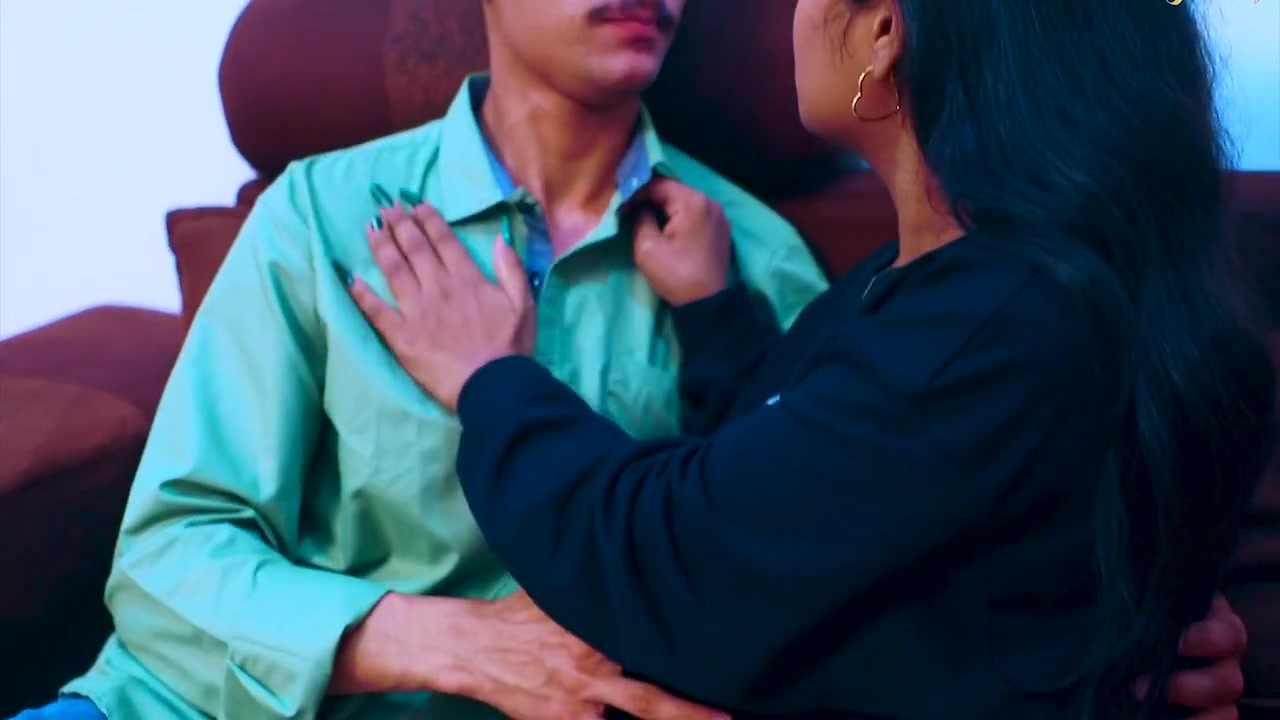 Desi Tharki Larki Ne Apne Boyfriend Se Chudwaya