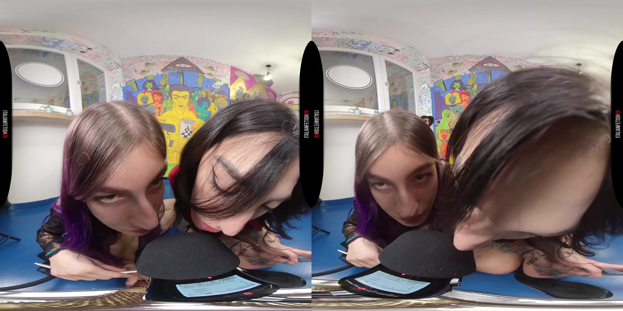 Sexy Girls Play With Asmr - Italianfetishvr
