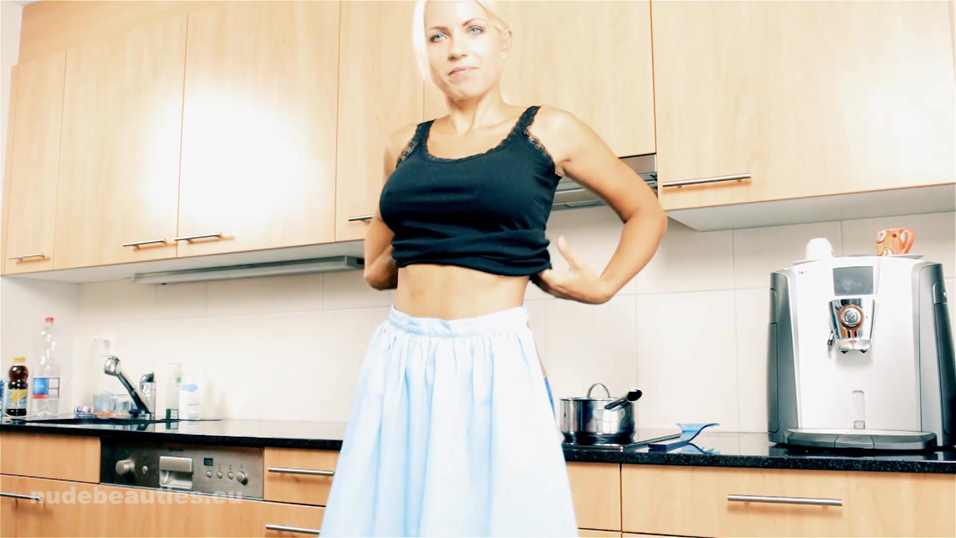 Jenni Cream - Sex Movies Featuring Nudebeauties