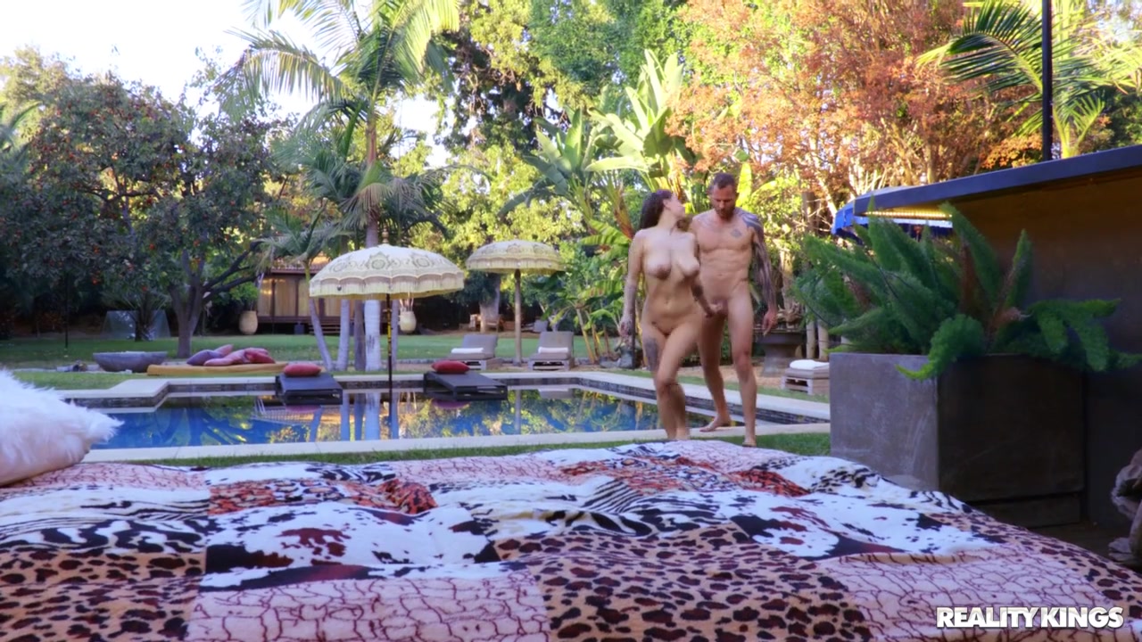 Indica Flower in Sudsy Seductress - BigNaturals
