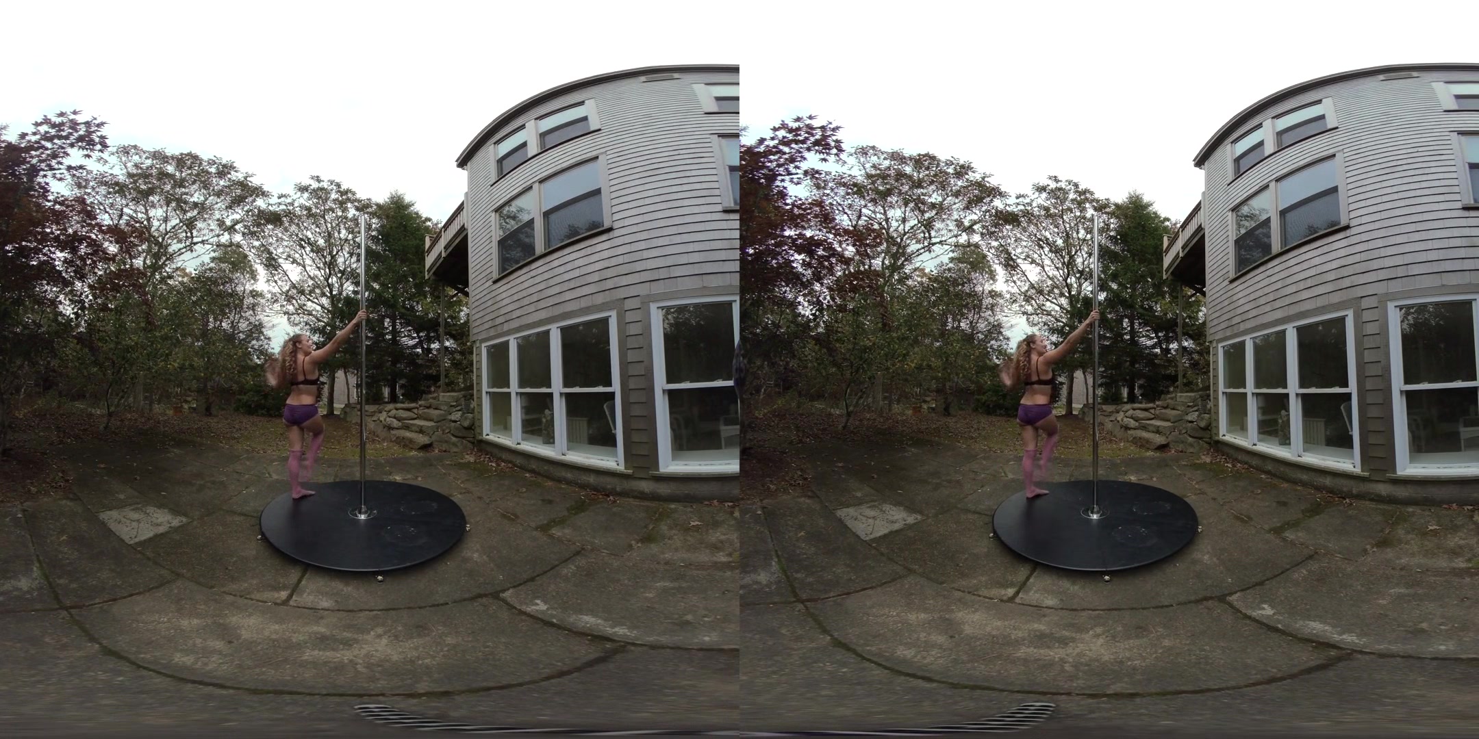 Pole Dance with the Ultra Talented Divinatrix - Amateur VR Pole Dance