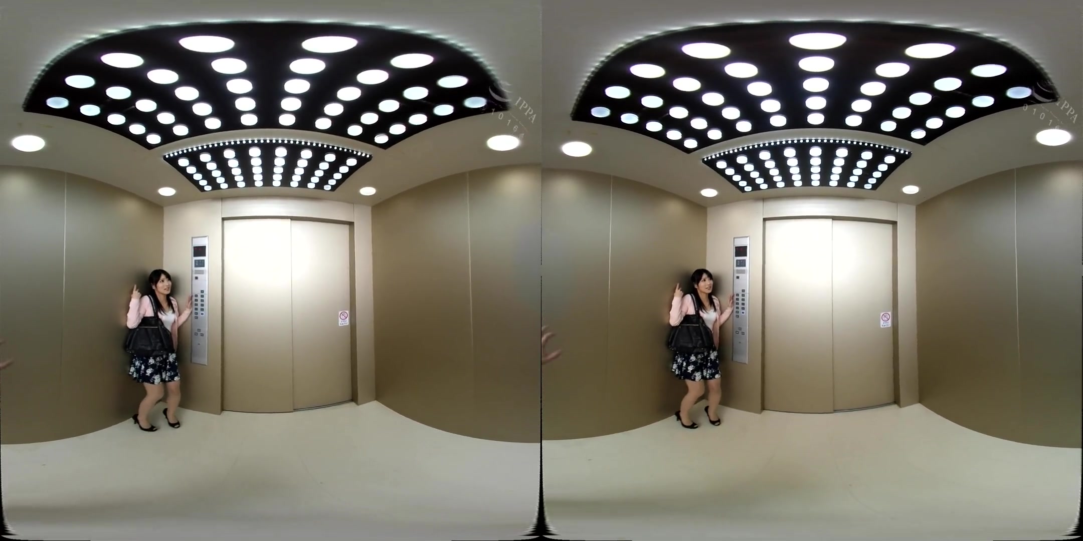 Trapped with a Woman in the Elevator 1 - Asian Public Sex Blowjob