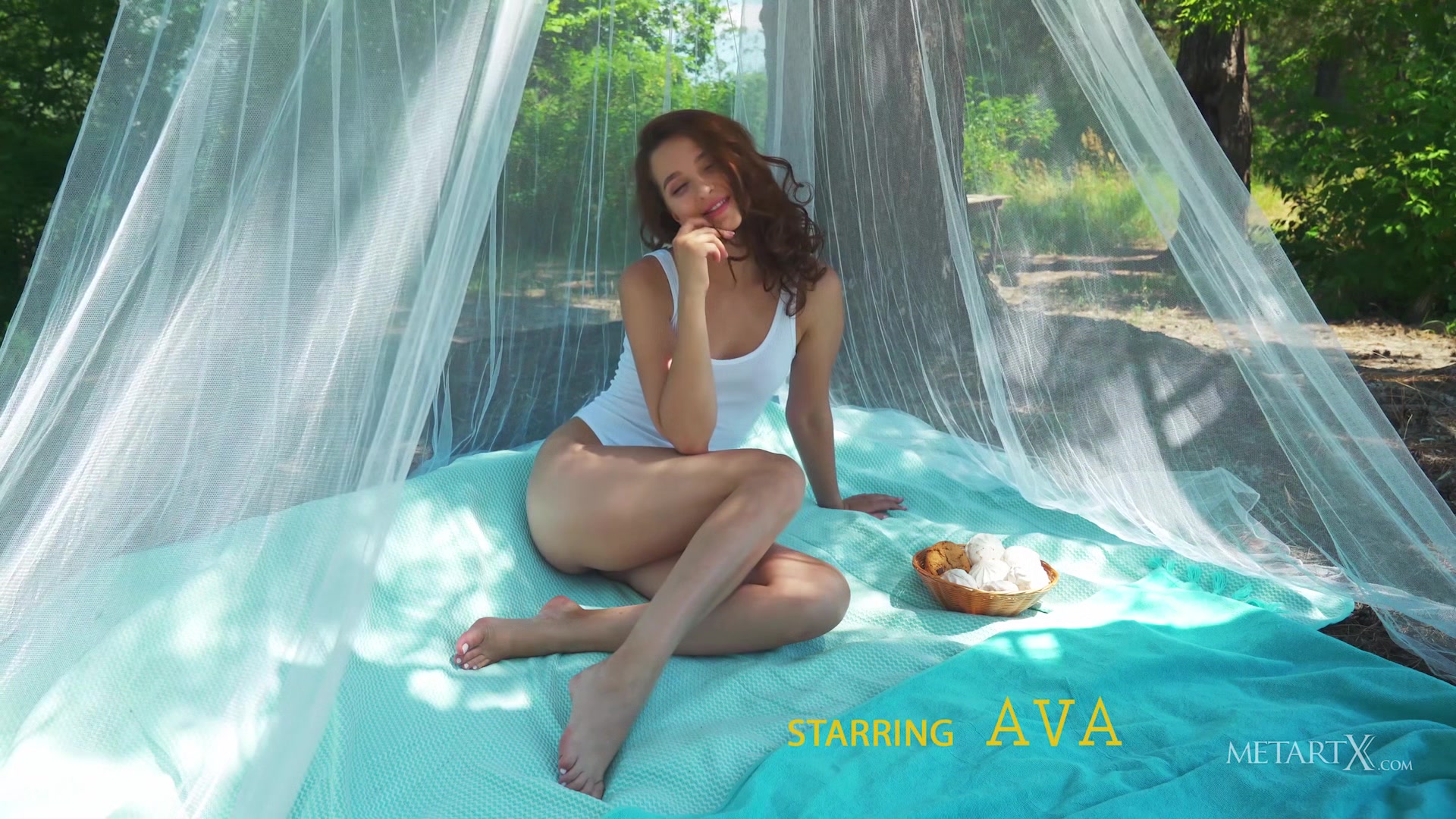 Tasty Beauty - Ava - MetartX