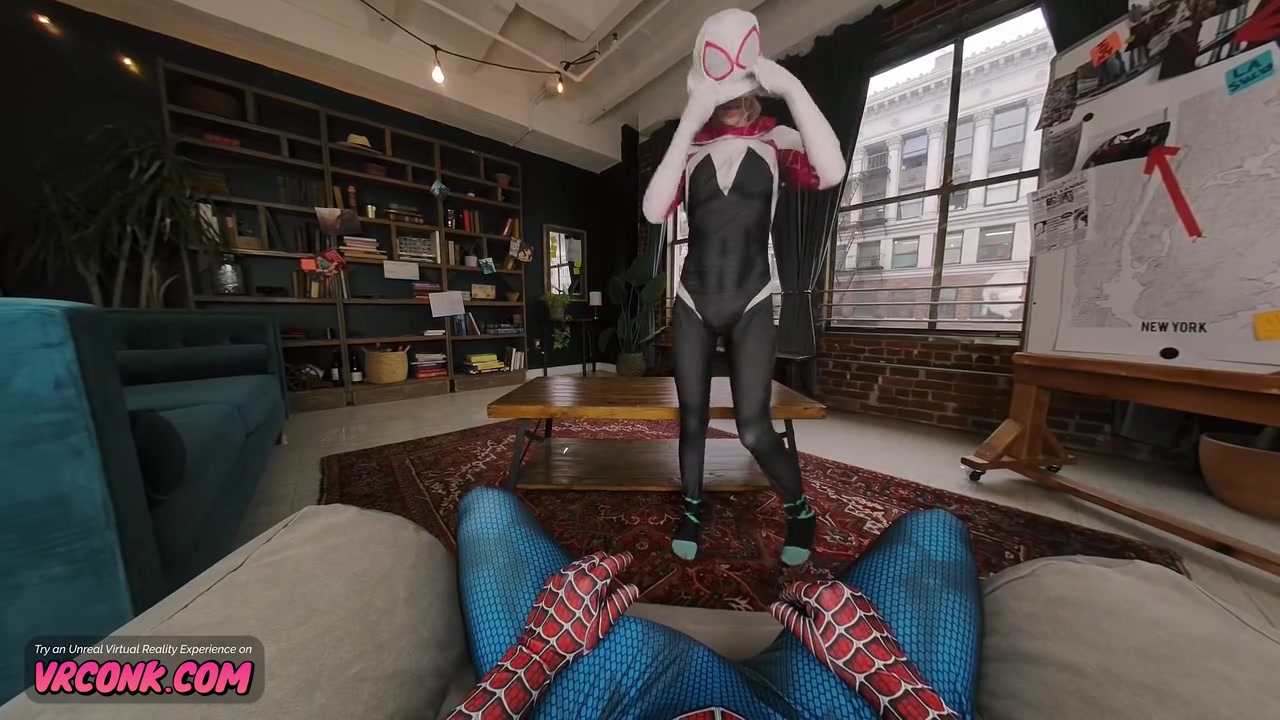 Kiara Cole In Spider-gwen Xxx Parody - Hot As Gwen Sta