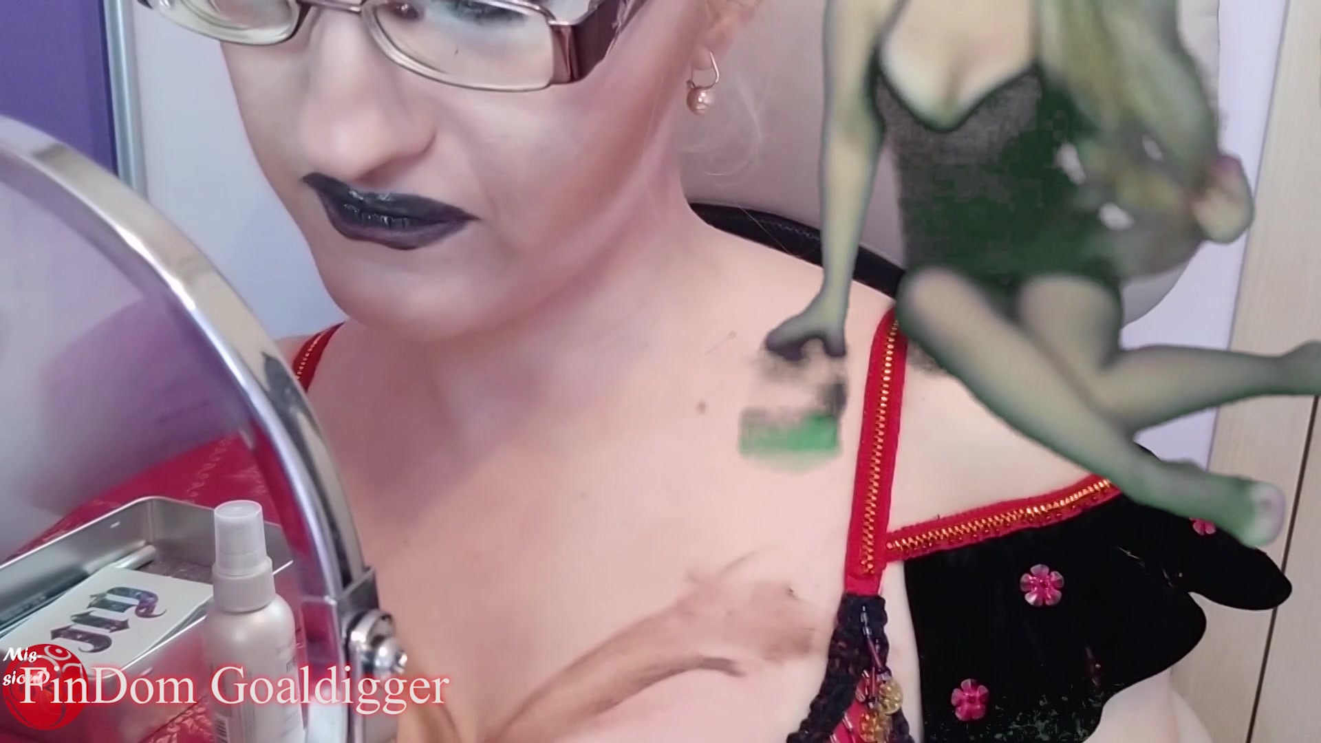 The Christmas Gift From My Fan - Sex Movies Featuring Findom Goaldigger