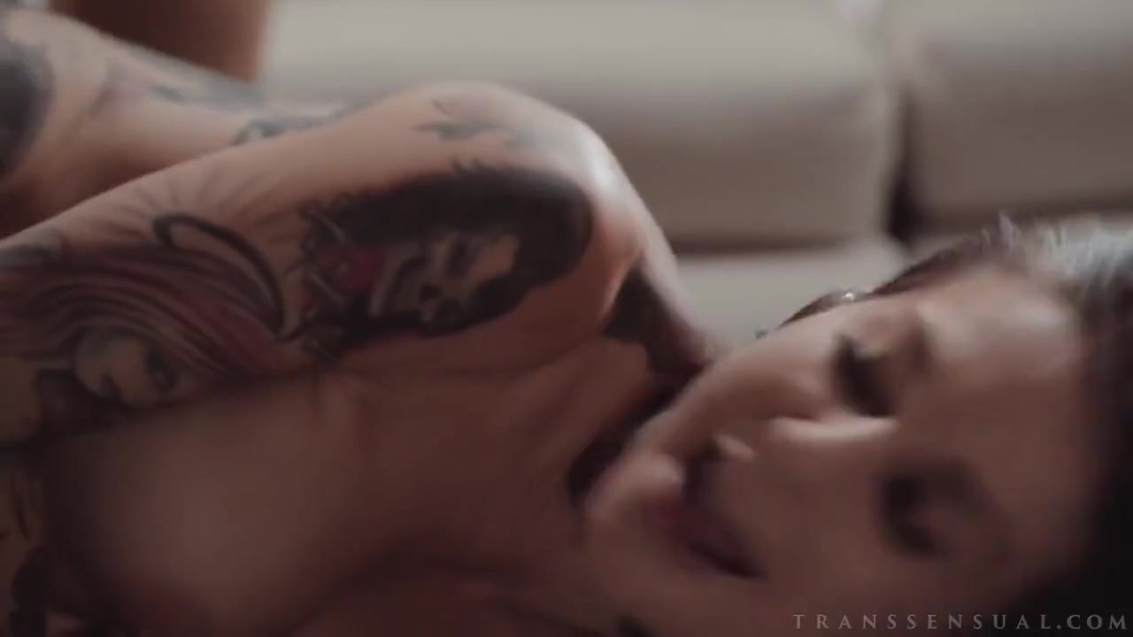 Joanna Angel And Jade Venus In Hottest Sex Video Transvestite Milf Watch , Watch It
