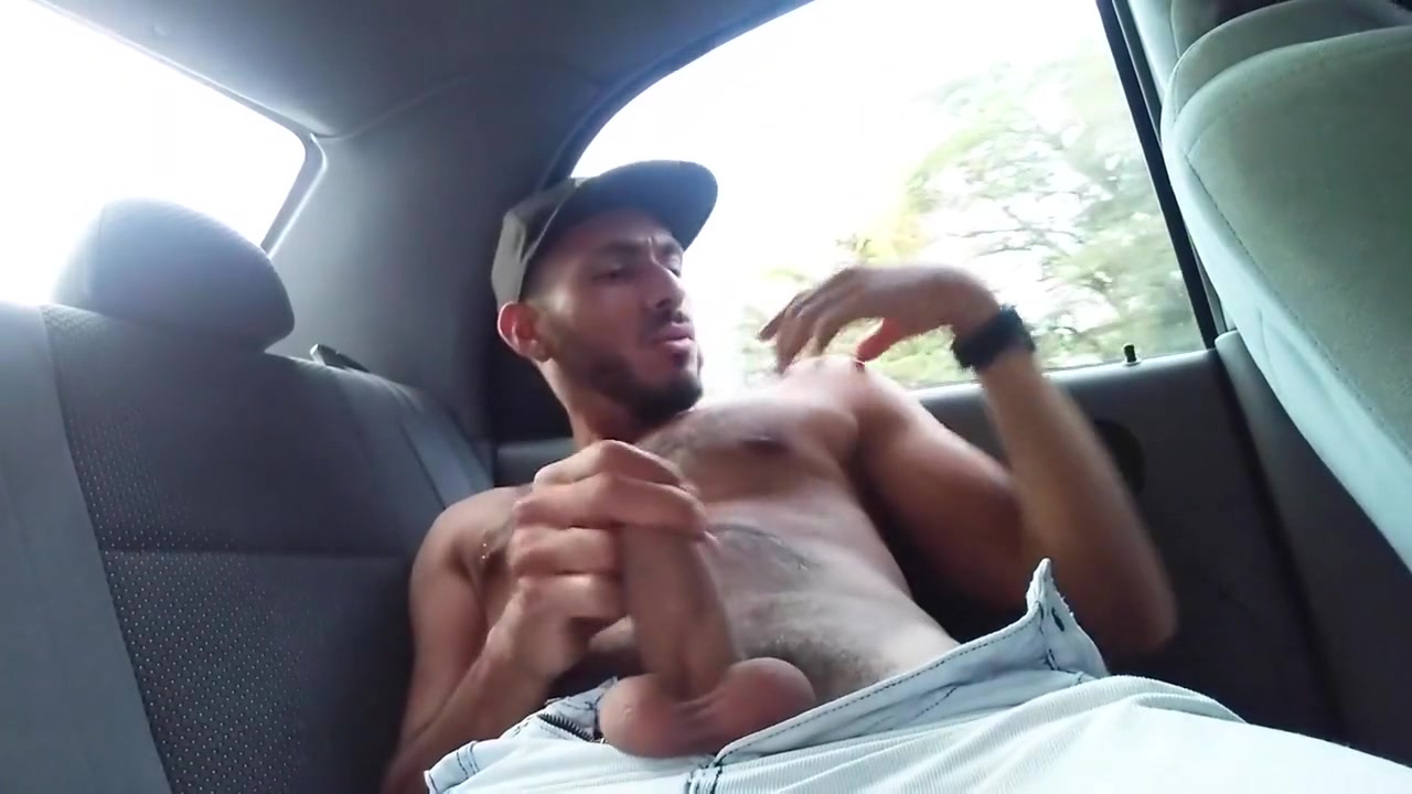Jerking Off On My Uber / Ja Ndome La Polla En El Uber