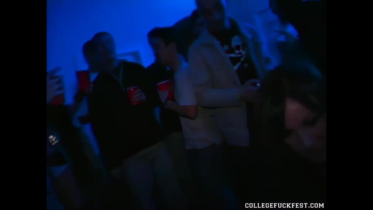 Dick eating party whore goes down on big cock at party