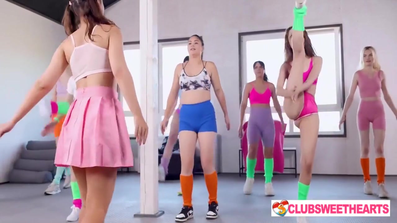 Lana Rose, Cherry Black And Mia Murkovski In Lustful Lesbian Beauties Working Out Their Tight Cunts At 5 Min