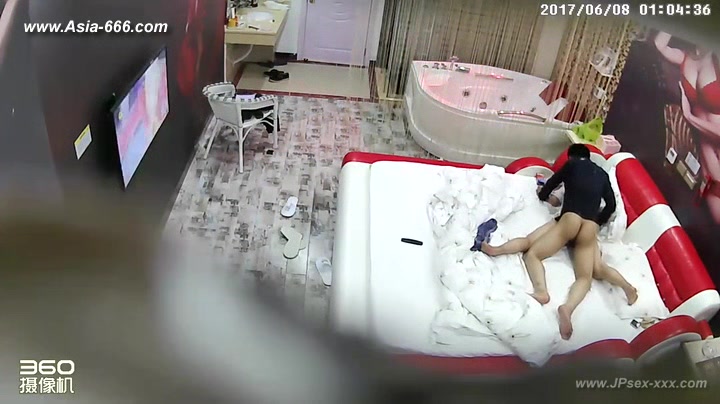 Hackers use the camera to remote monitoring of a lover's home life.305