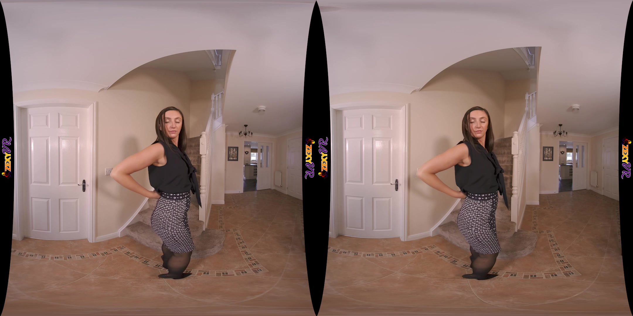 Teasingly Playful featuring Mia J - ZexyVR