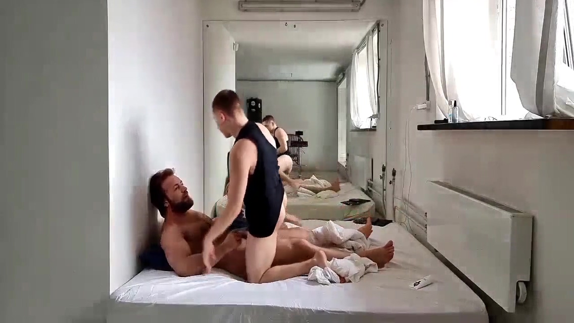 Mature Muscled Man Bareback Fucks His Young Athletic Boyfriend, Vol. 1 11 Min With Daniel Maltsev And Kostya Kazenny