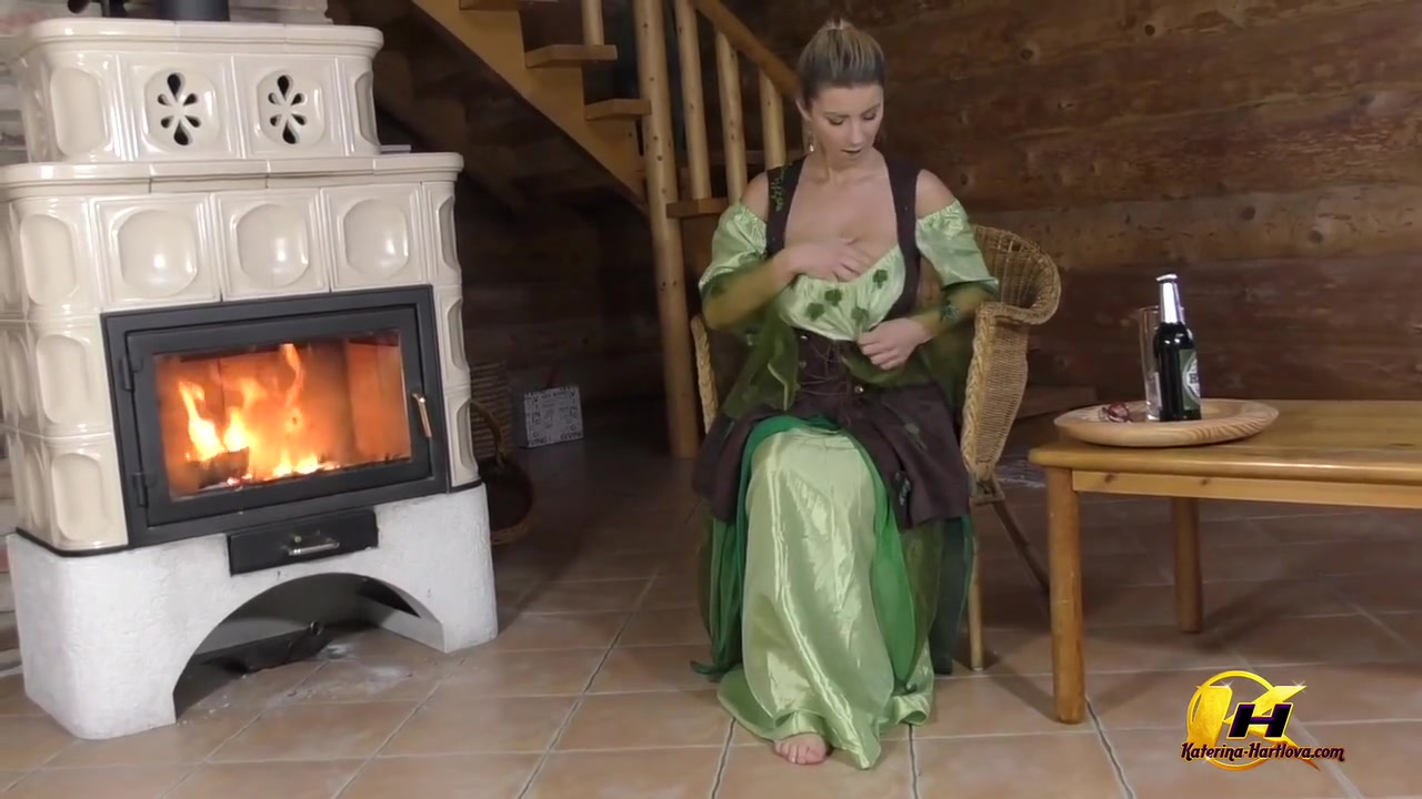 St Patrick’s Day Big Boobs Milf Ride On Green Bottle Full Video On With Katerina Hartlova