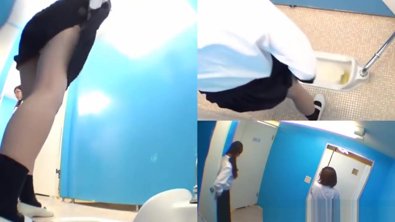 teen 18+ students 18+ Urinating