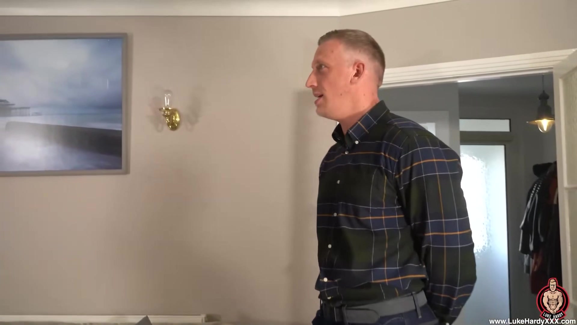 LUKE HARDY - Estate Agent Fucked For Fees
