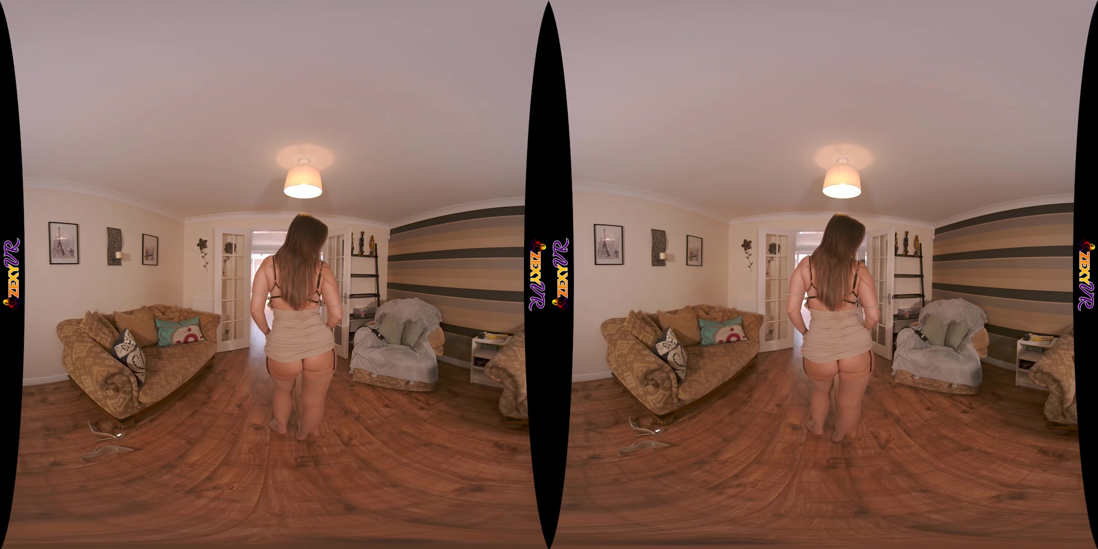 Sexy Surprise featuring Frankie L - ZexyVR