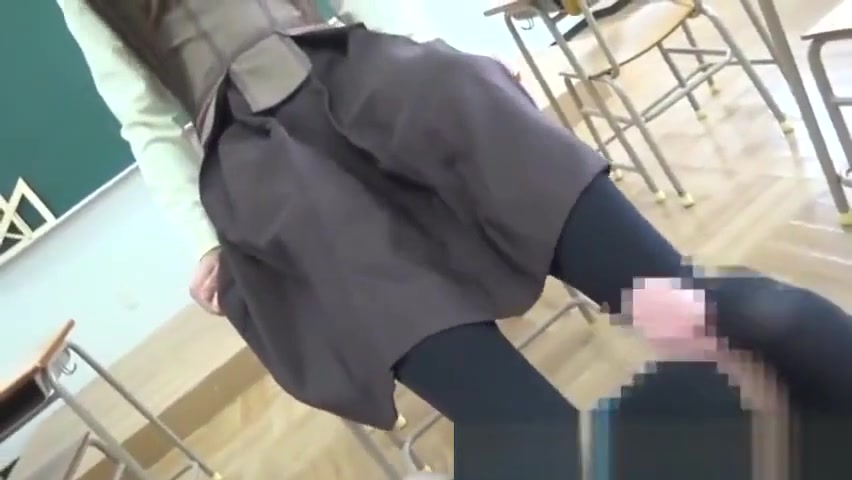 Crossdresser footjob