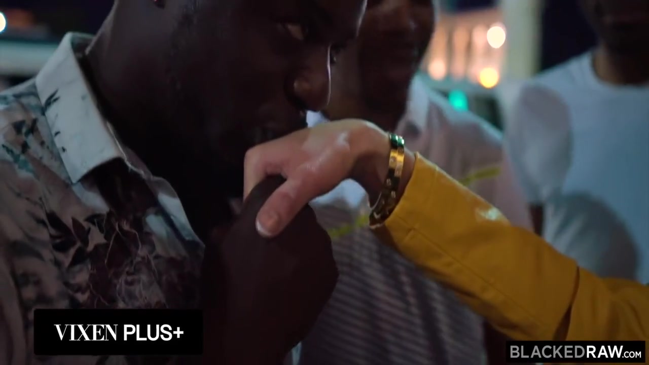 Vixenplus All She Wanted Was To Be Passed Around By 4 Black Guys 12 Min