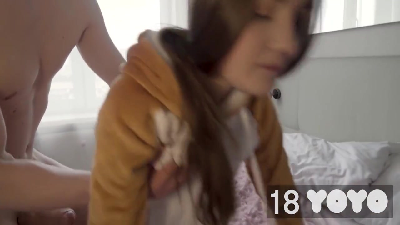 My Stepsister Love Rough Cock Pounding 13 Min