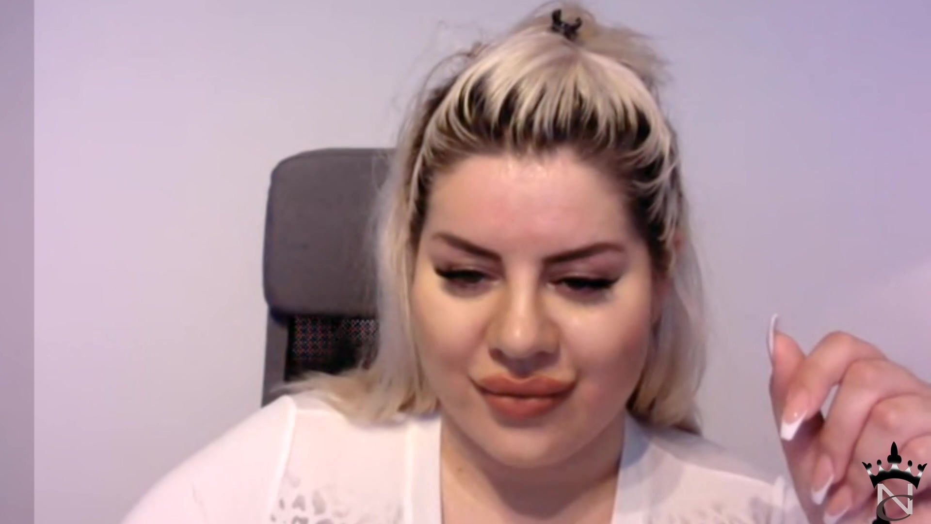 Live Show 2 - Sex Movies Featuring Natasha Crown