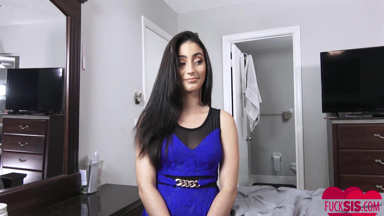 Jasmine Vega in Assisting My Stepsis
