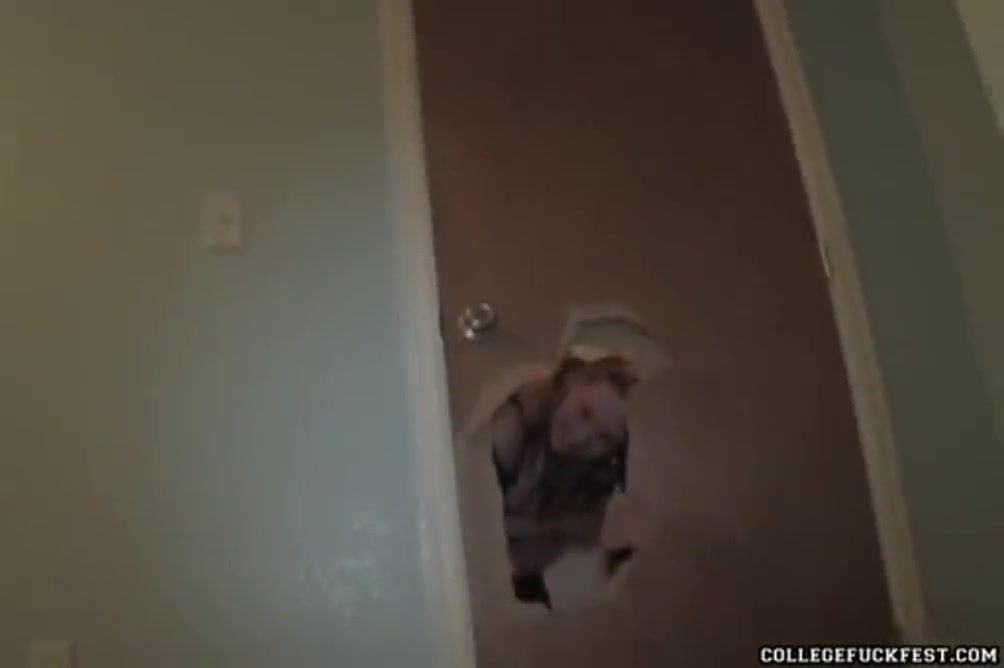 College Slut Fucked In Frat House