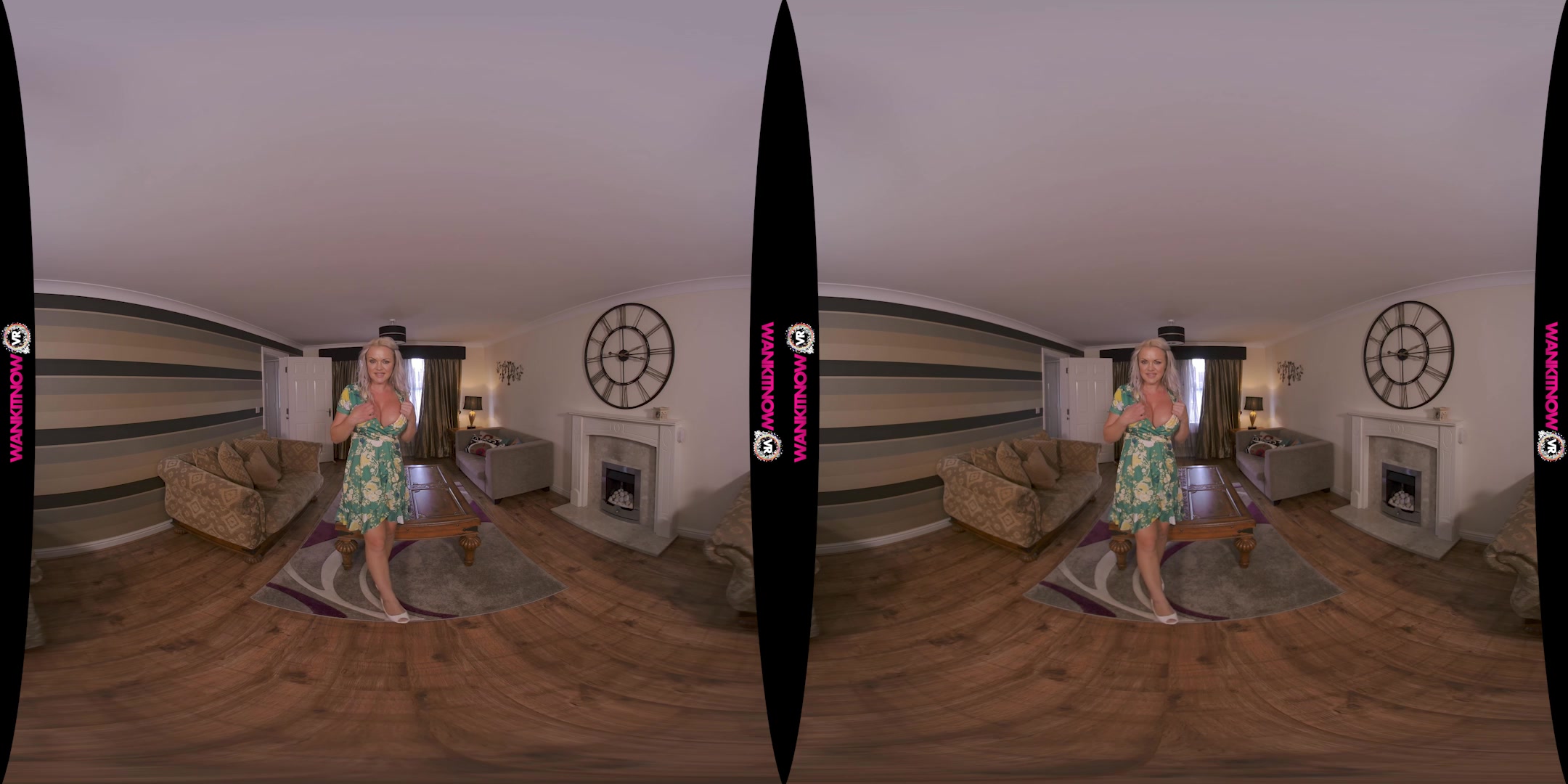 Wank For Me featuring Frankie Babe - WankitNowVR