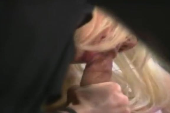 Jerry Butler, Taylor Wane in slutty chick sucks cock in classic xxx movie